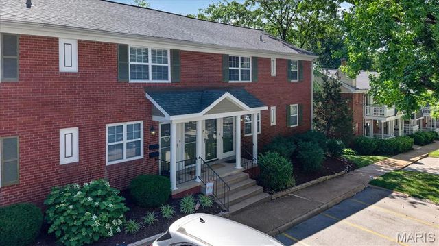 1418 Oriole Place, St Louis, MO 63144