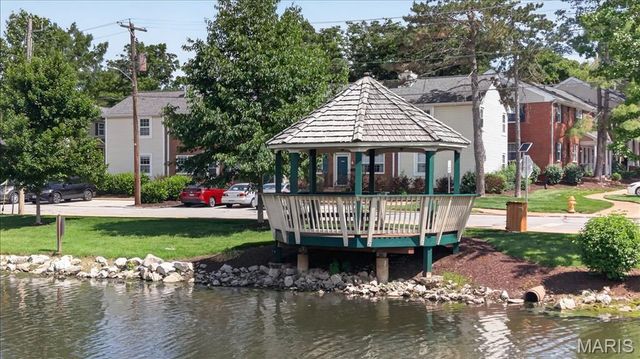 1418 Oriole Place, St Louis, MO 63144