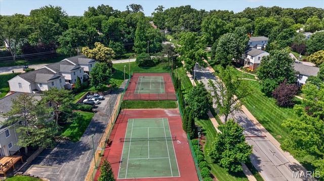 1418 Oriole Place, St Louis, MO 63144