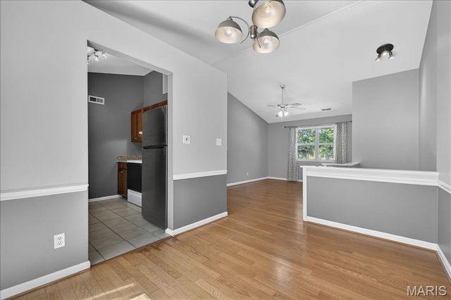 1418 Oriole Place, St Louis, MO 63144