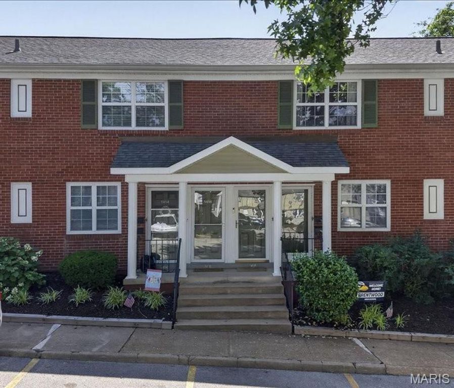1418 Oriole Place, St Louis, MO 63144