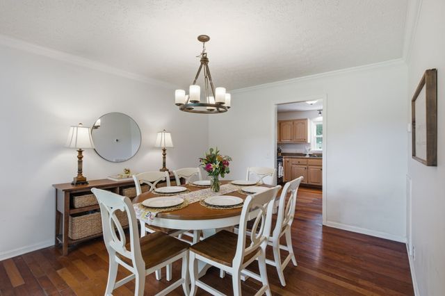 1829 Fox Chase Dr, Goodlettsville, TN 37072