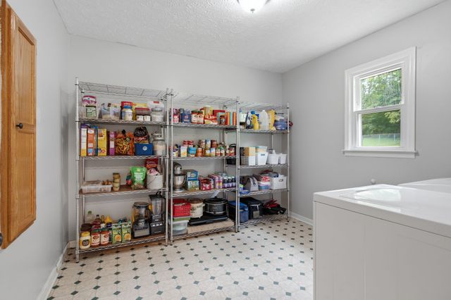 1829 Fox Chase Dr, Goodlettsville, TN 37072