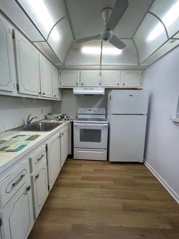 522 Tilford X 522, Deerfield Beach, FL 33442