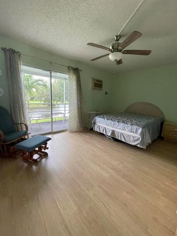 522 Tilford X 522, Deerfield Beach, FL 33442