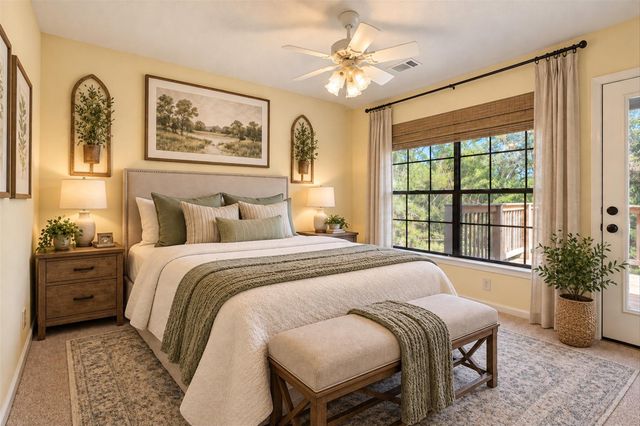 42 Thorn Berry Place, The Woodlands, TX 77381