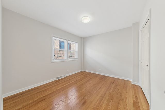 3518 W Main Street, Skokie, IL 60076