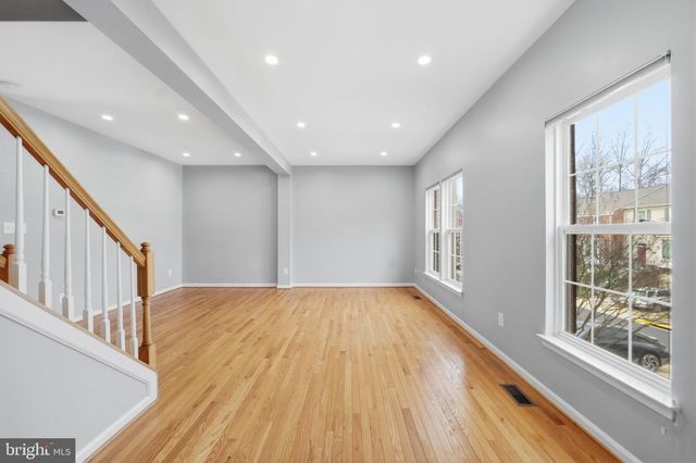 47456 SHARPSKIN ISLAND SQ, Sterling, VA 20165