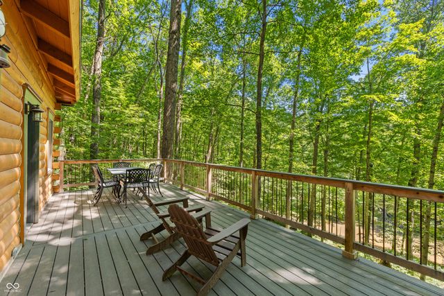 1575 Curly Shingles Road, Nashville, IN 47448