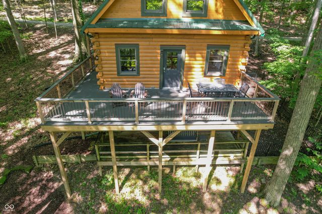 1575 Curly Shingles Road, Nashville, IN 47448