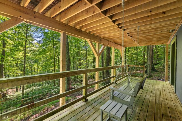 1575 Curly Shingles Road, Nashville, IN 47448