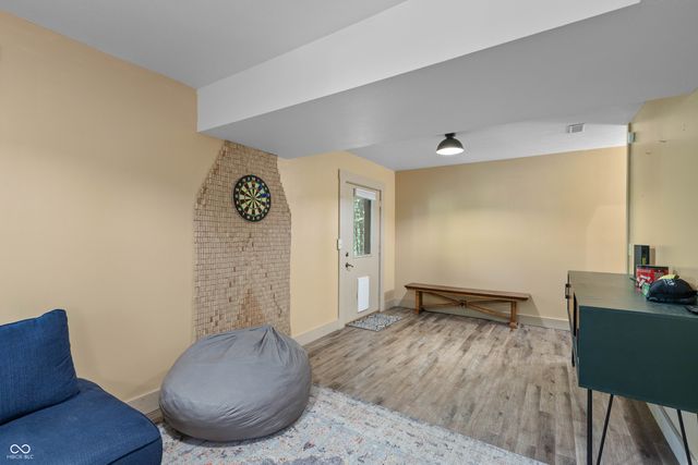 1575 Curly Shingles Road, Nashville, IN 47448