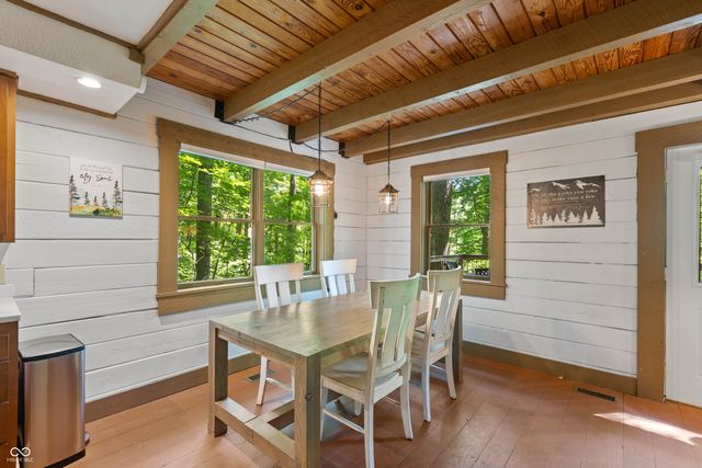 1575 Curly Shingles Road, Nashville, IN 47448