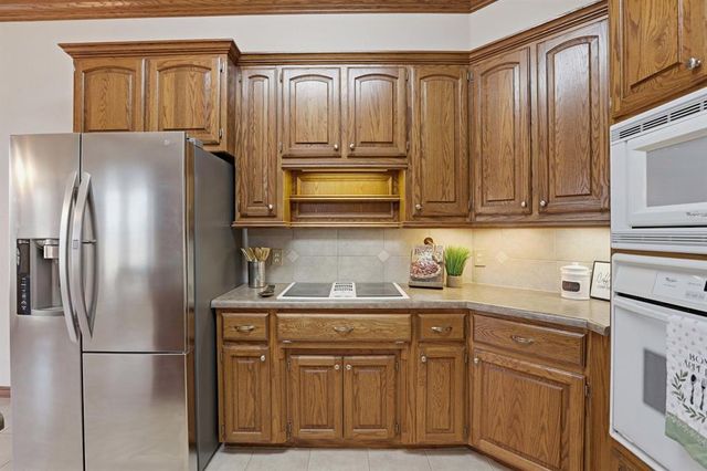 221 Heather Lane, Tuttle, OK 73089