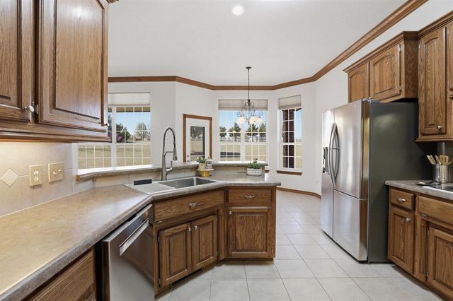 221 Heather Lane, Tuttle, OK 73089