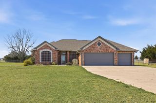 221 Heather Lane, Tuttle, OK 73089
