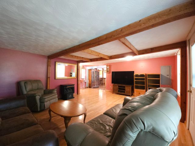 319 Camp Judy Lane, Wellington, KY 40387