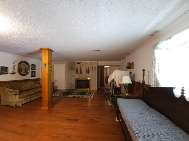 319 Camp Judy Lane, Wellington, KY 40387