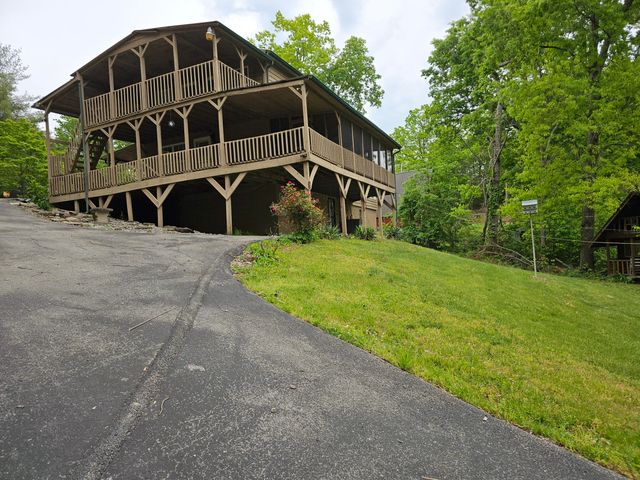 319 Camp Judy Lane, Wellington, KY 40387