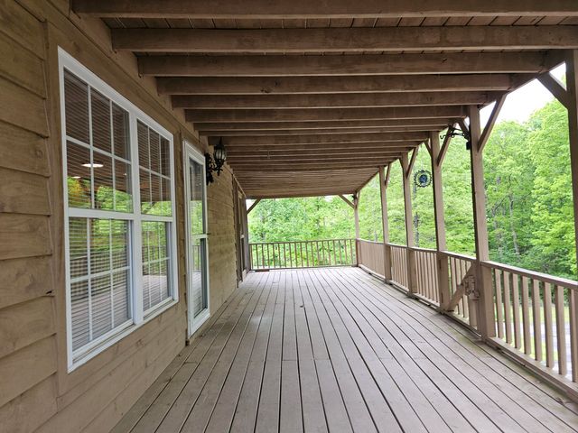 319 Camp Judy Lane, Wellington, KY 40387