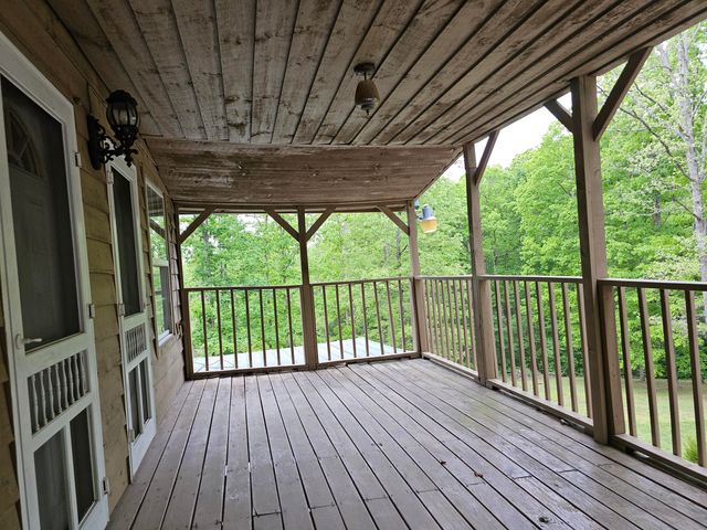 319 Camp Judy Lane, Wellington, KY 40387