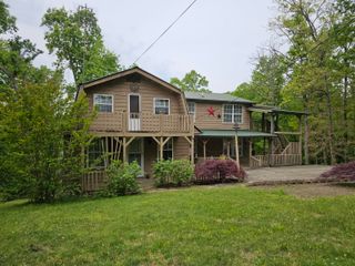 319 Camp Judy Lane, Wellington, KY 40387