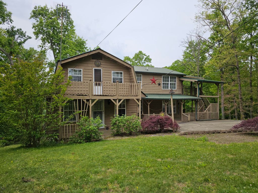 319 Camp Judy Lane, Wellington, KY 40387