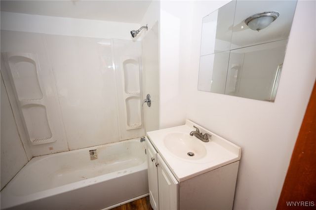 965 Walden Avenue, Buffalo, NY 14211