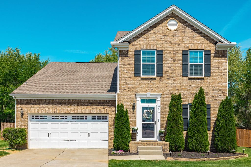 451 Goodman Dr, Gallatin, TN 37066