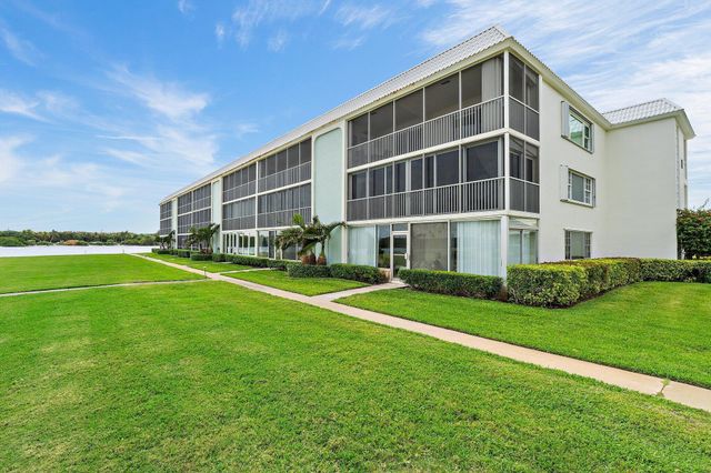 100 Waterway Road E305, Tequesta, FL 33469