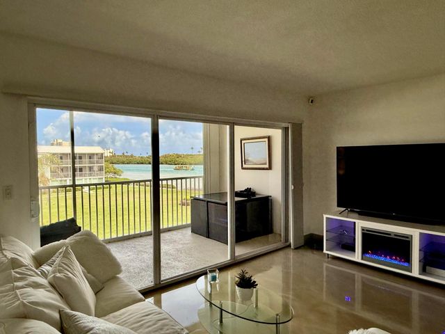 100 Waterway Road E305, Tequesta, FL 33469