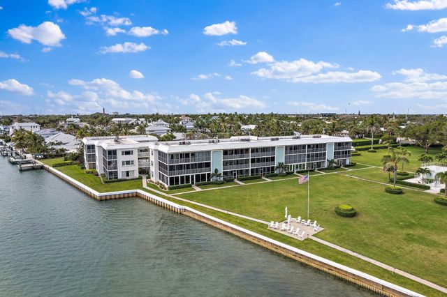 100 Waterway Road E305, Tequesta, FL 33469