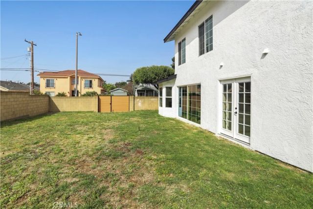 9602 Ives, Bellflower, CA 90706