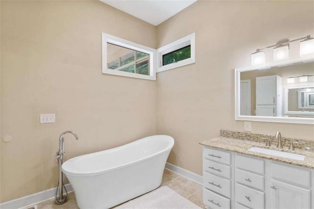 615 New Hope Road, Fayetteville, GA 30214