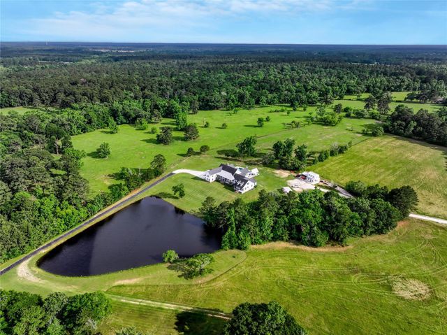 18875 Rabon Chapel Road, Montgomery, TX 77316