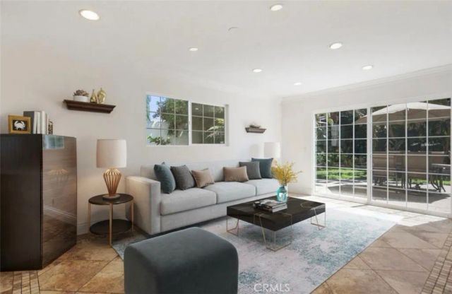 5954 Wilkinson Avenue, Valley Village, CA 91607