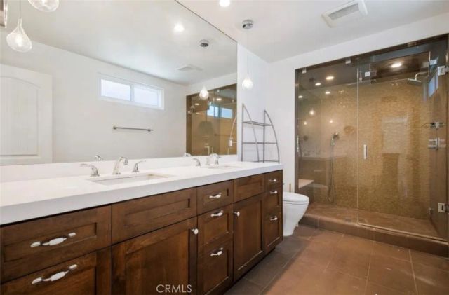 5954 Wilkinson Avenue, Valley Village, CA 91607