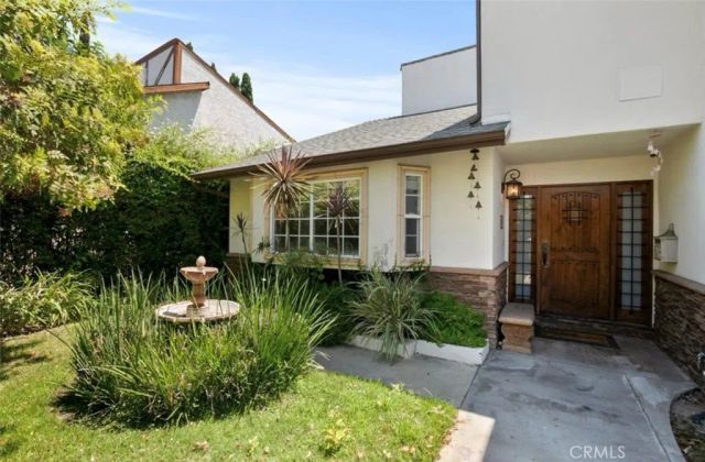 5954 Wilkinson Avenue, Valley Village, CA 91607