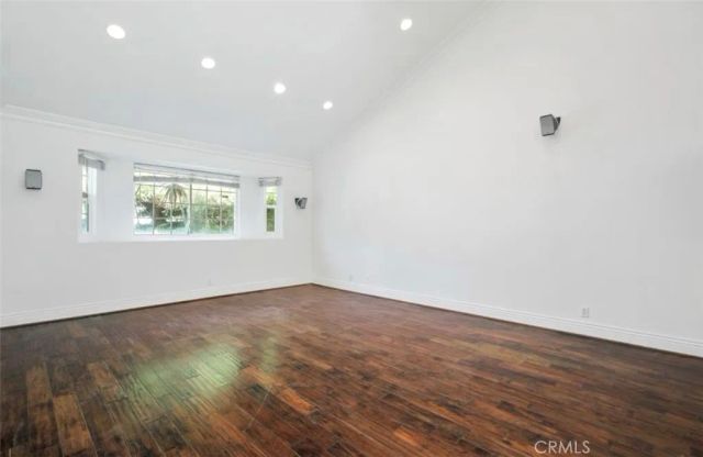 5954 Wilkinson Avenue, Valley Village, CA 91607