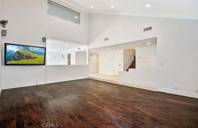 5954 Wilkinson Avenue, Valley Village, CA 91607