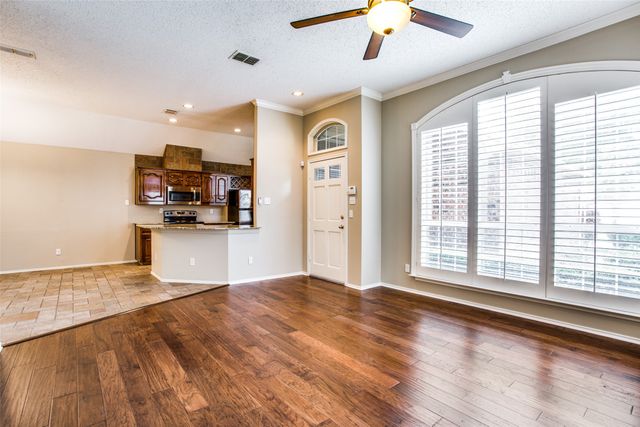 3110 Silver Springs Lane, Richardson, TX 75082