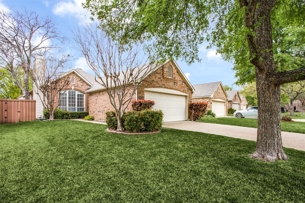 3110 Silver Springs Lane, Richardson, TX 75082