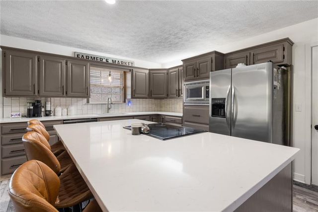 1701 Augusta Drive, Harrison, AR 72601