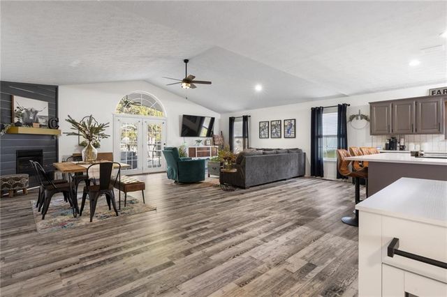1701 Augusta Drive, Harrison, AR 72601