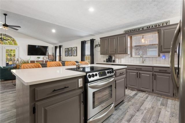 1701 Augusta Drive, Harrison, AR 72601