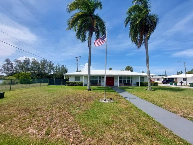 4571 NW 19th Way, Tamarac, FL 33309