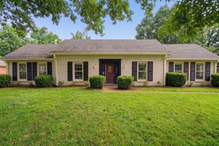 1006 Boxwood Dr, Franklin, TN 37069