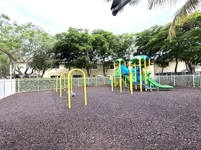 2560 Cordoba Bend 2560, Weston, FL 33327