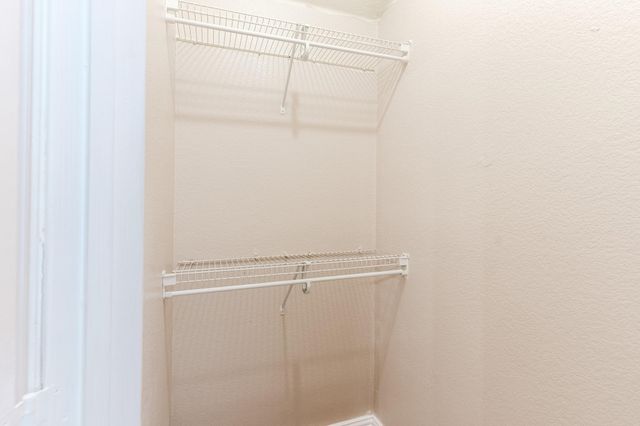 3414 Mojave Drive, Dallas, TX 75241