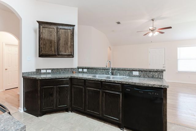 3414 Mojave Drive, Dallas, TX 75241